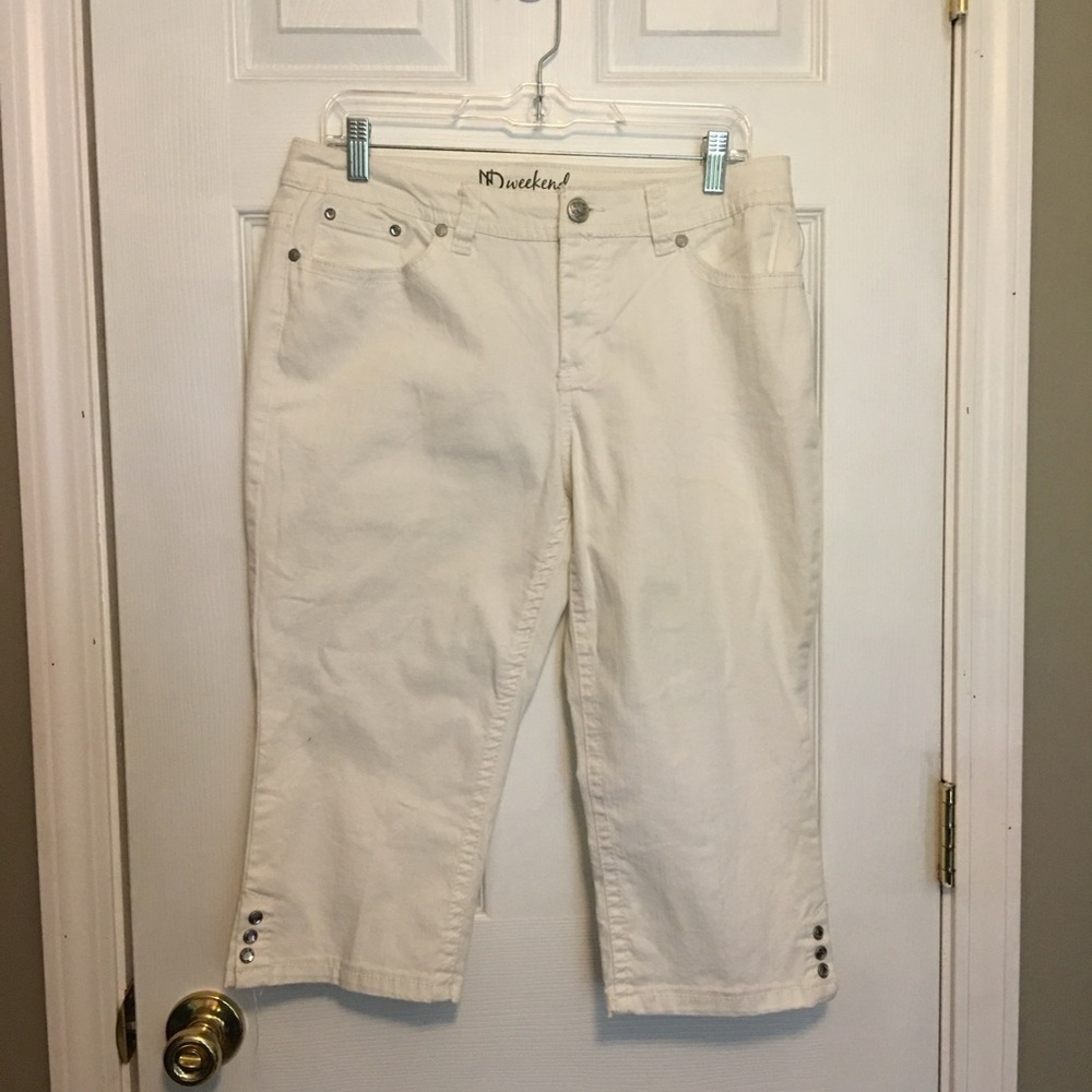 ND Weekend 12P NWT White Cropped Cotton Jeans